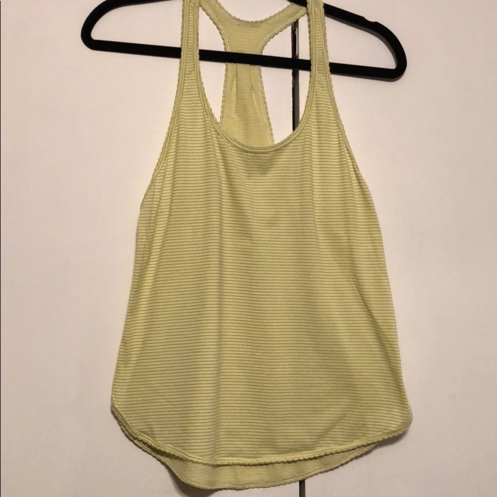 Lululemon workout tank